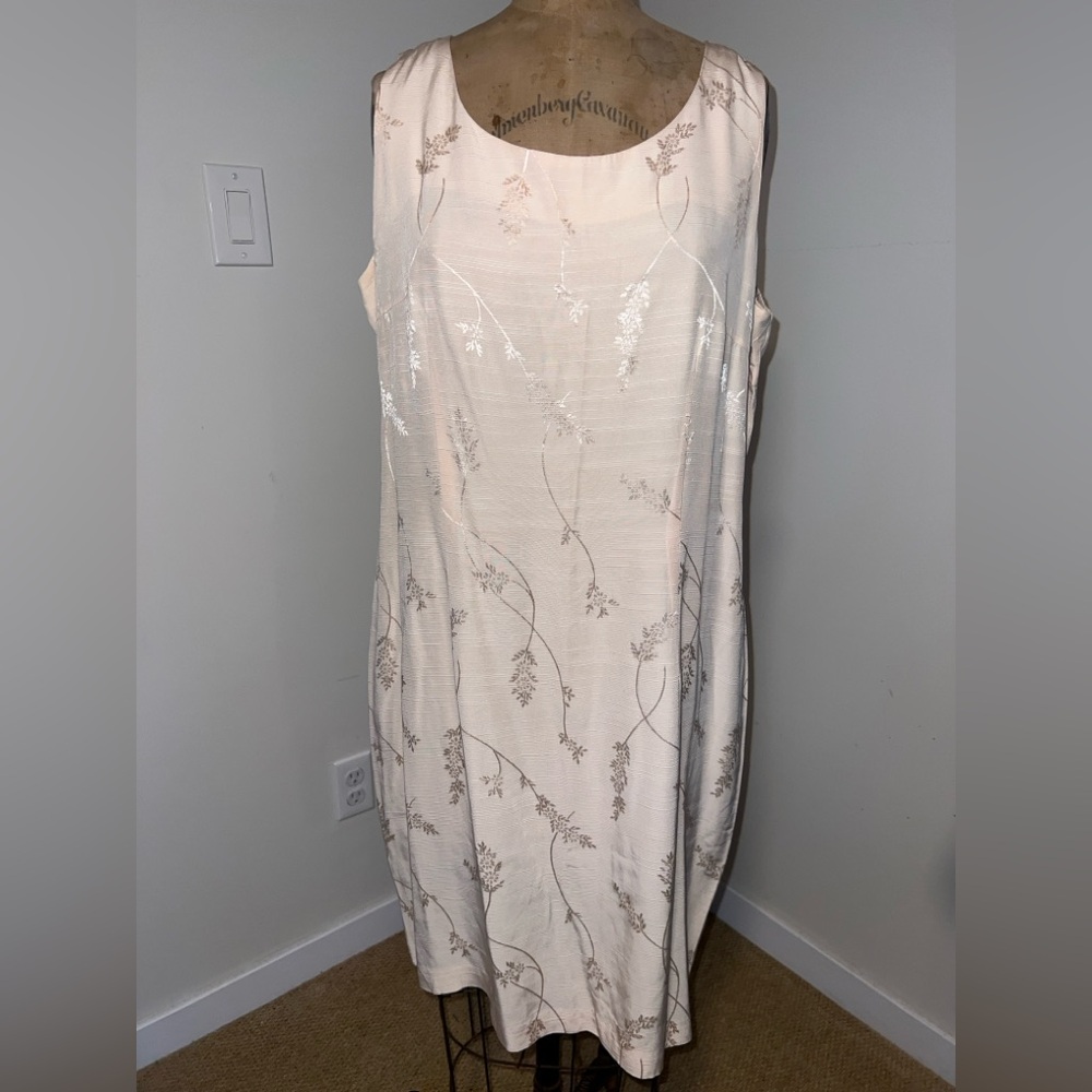 Notations Light Peach Floral Sleeveless Maxi Dress